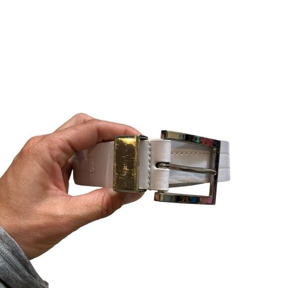 Ladies White Genuine Leather Belt with Silver Hardware Size XL - Picture 6 of 14